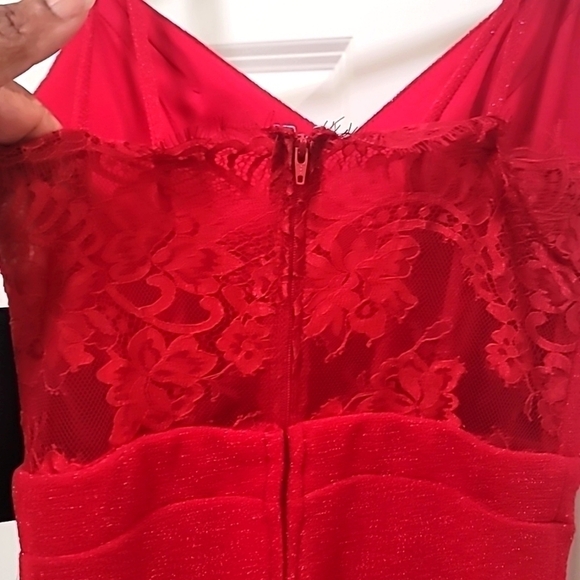 CITY STUDIO RED PROM SPAGHETTI STRAP WITH SPLIT AND LACE BACK MAXI DRESS SIZE 1 - Picture 6 of 12